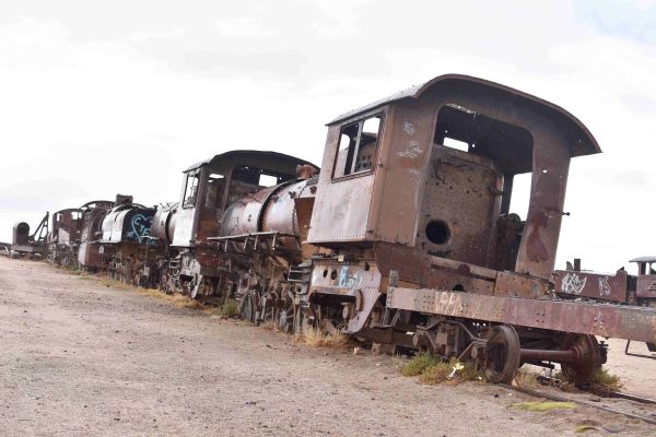 Uyuni Salt Flats Tour cementery train experience